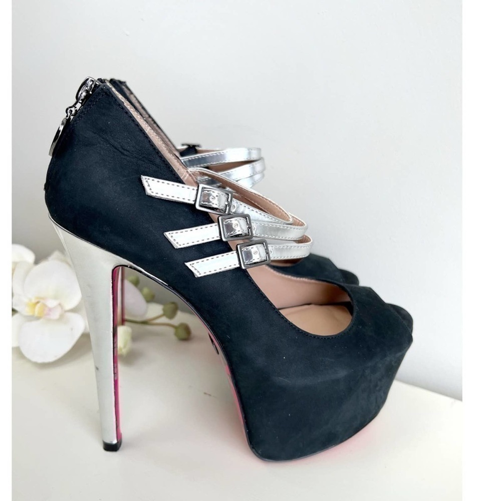 Betsey Johnson black suede platform shoes      #002